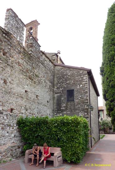 Церковь Санта Мария Маджоре, Сирмионе, Италия.