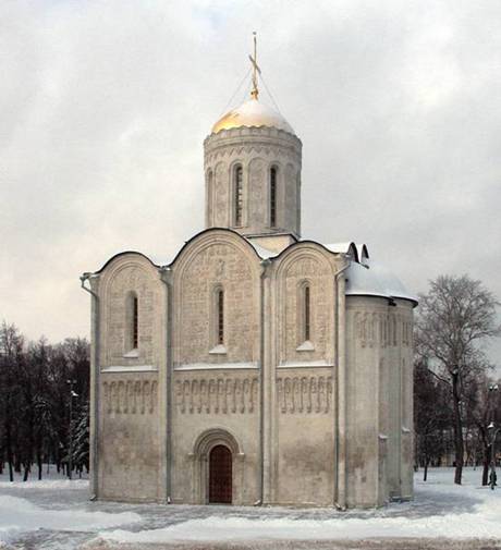 Дмитриевский собор во Владимире.